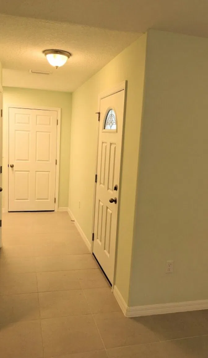 Newer Rental. 4 Bedroom/2 Bath/2 Car — Photo 4