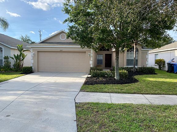 2nd image of 2219 Roanoke Springs Dr