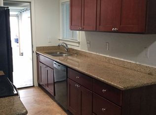 2 Bedroom / 1 Bathroom Townhome in Bay Point, Pittsburg, CA 94565