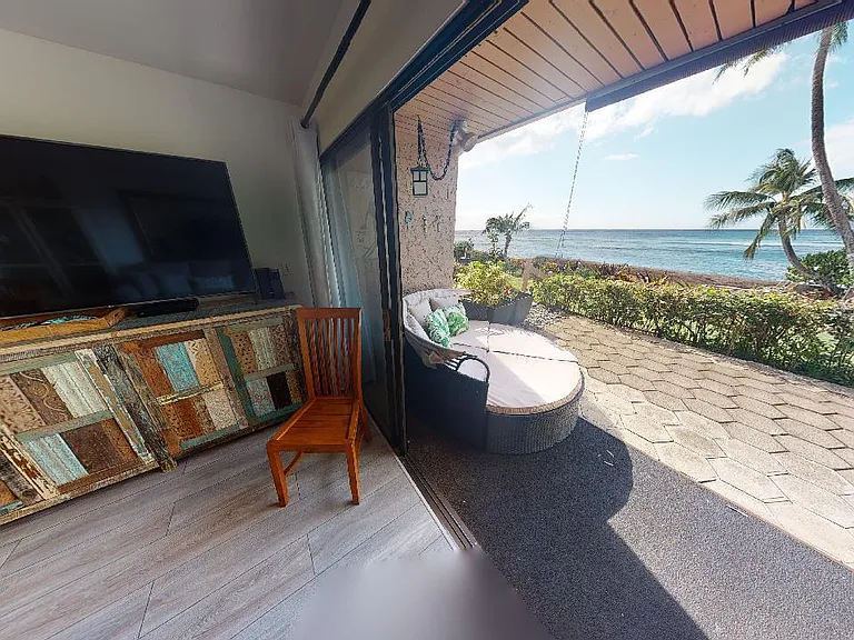 3901 Lower Honoapiilani Rd — Photo 12