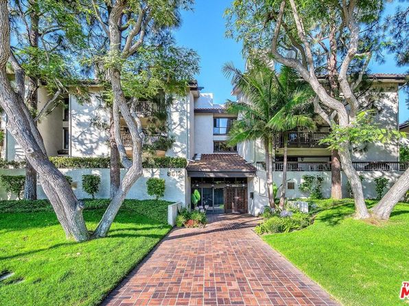 8600 Tuscany Ave UNIT 221