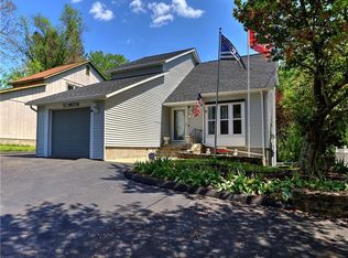327 Spring St, Naugatuck, CT 06770