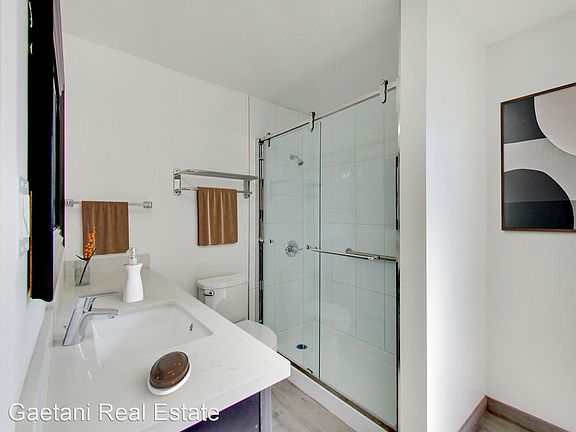 5th image of 1311 La Playa St APT 6