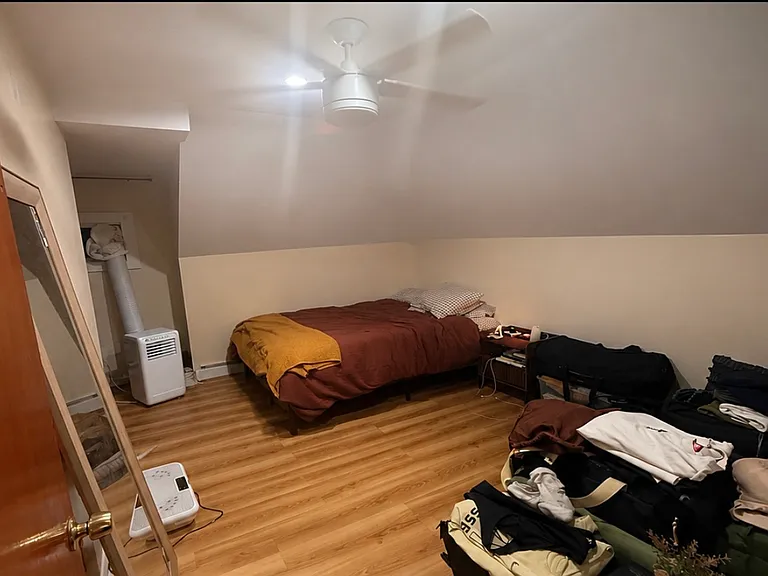 17 Prospect St #8 — Photo 5