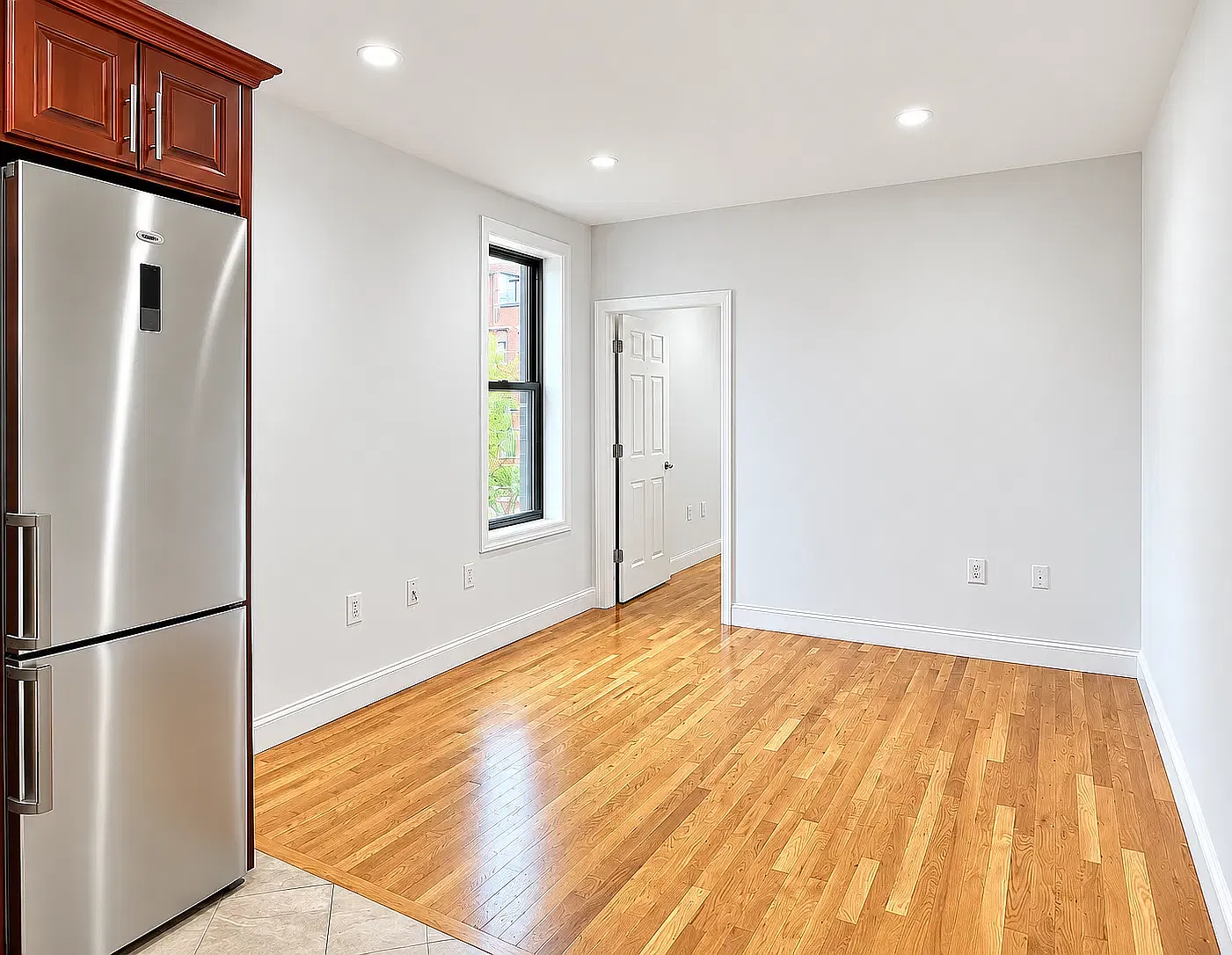 330 Lewis Ave — Photo 3