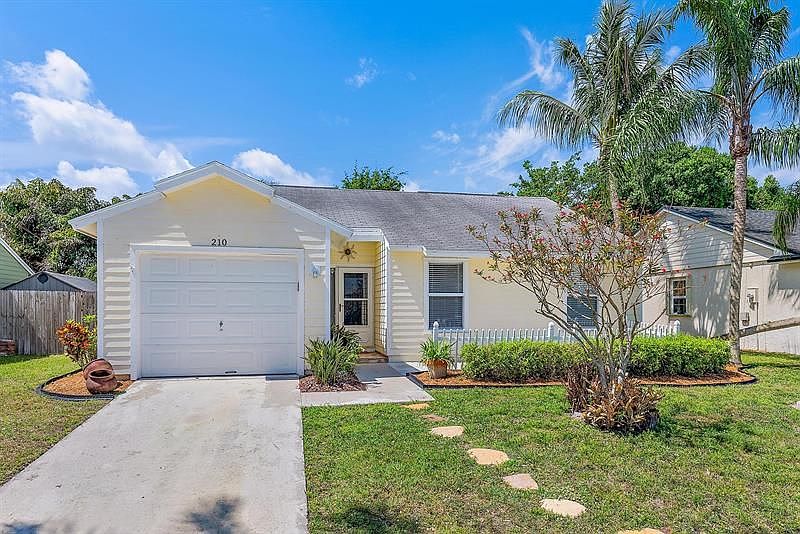 210 Woodbridge Dr, Jupiter, FL 33458 | Zillow