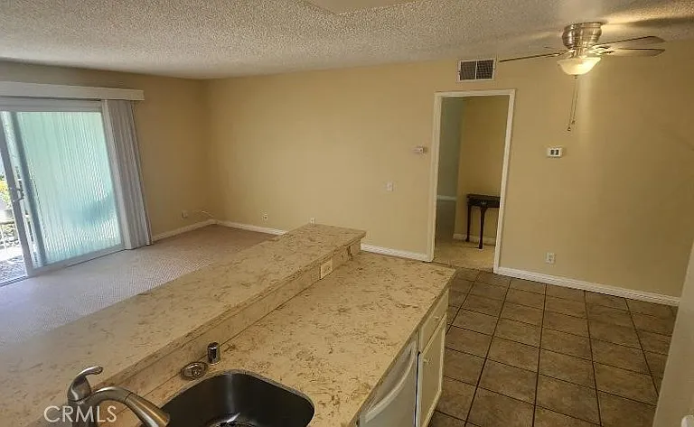 2821 S Fairview St #A — Photo 16