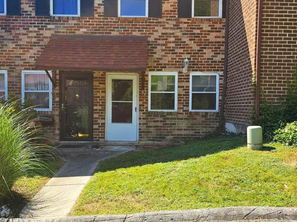 53 Park Vallei Ln #53, Brookhaven, PA 19015