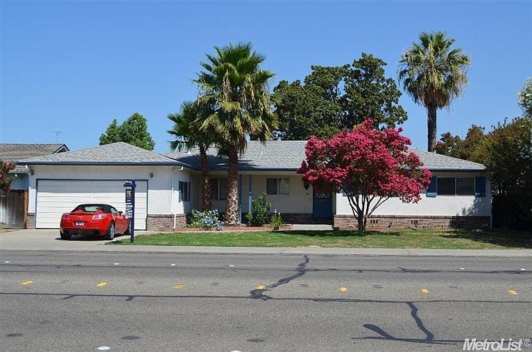 1st image of 405 Northgate Dr