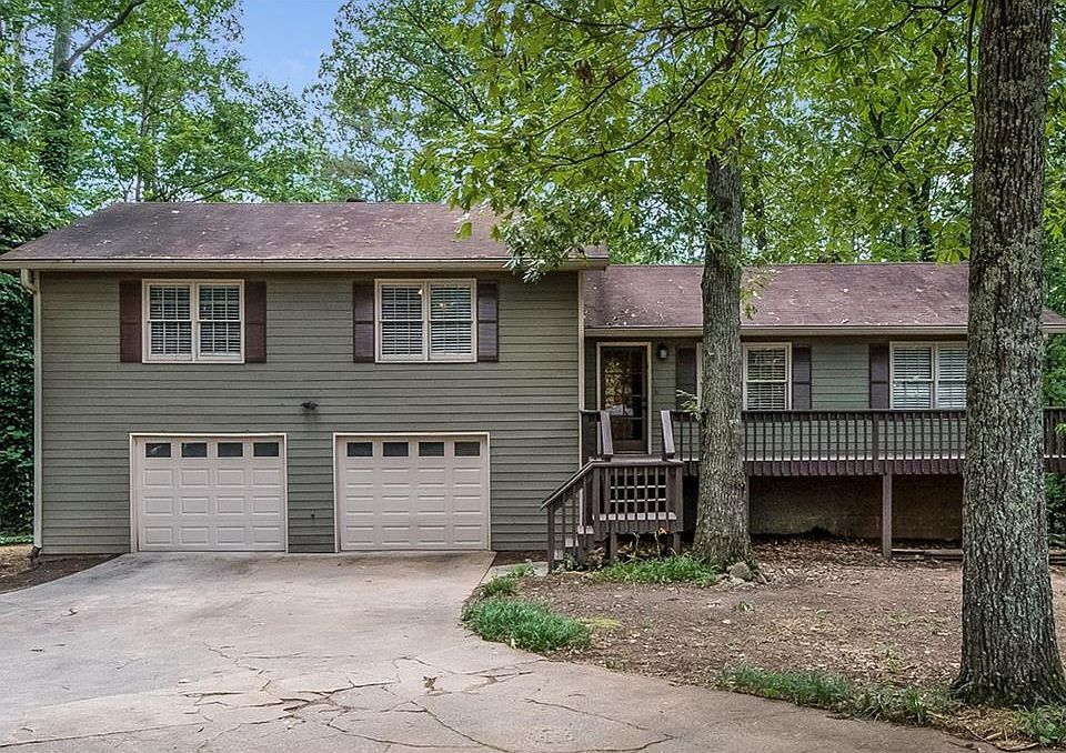 1st image of 206 Lake Ct
