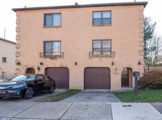 13009 Trina Dr, Philadelphia, PA 19116
