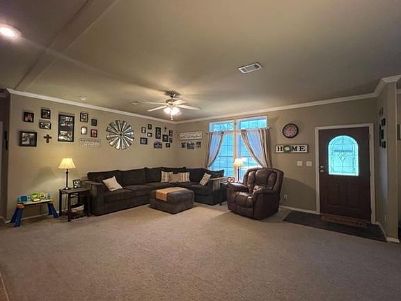 5th image of 1123 Alma Dr