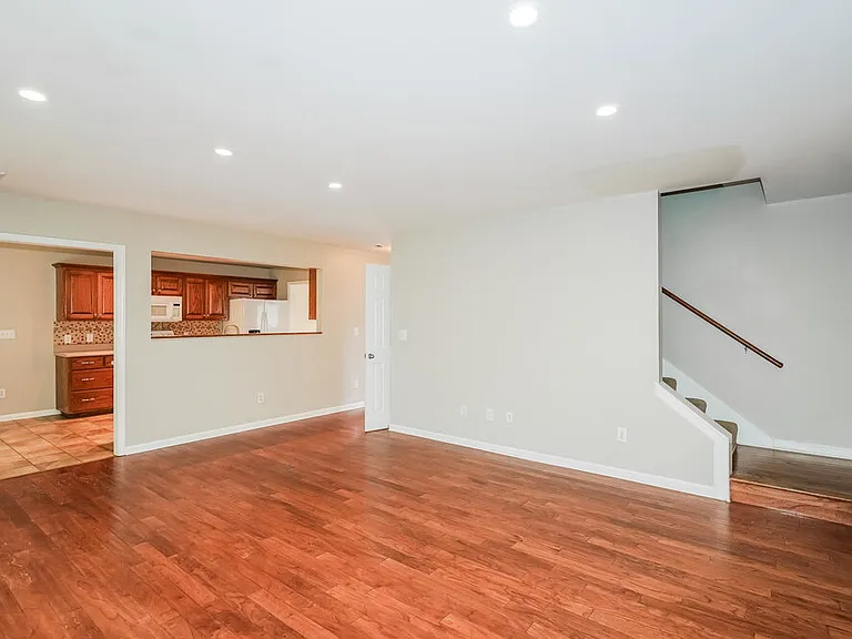 1256 Baker Creek Dr — Photo 4