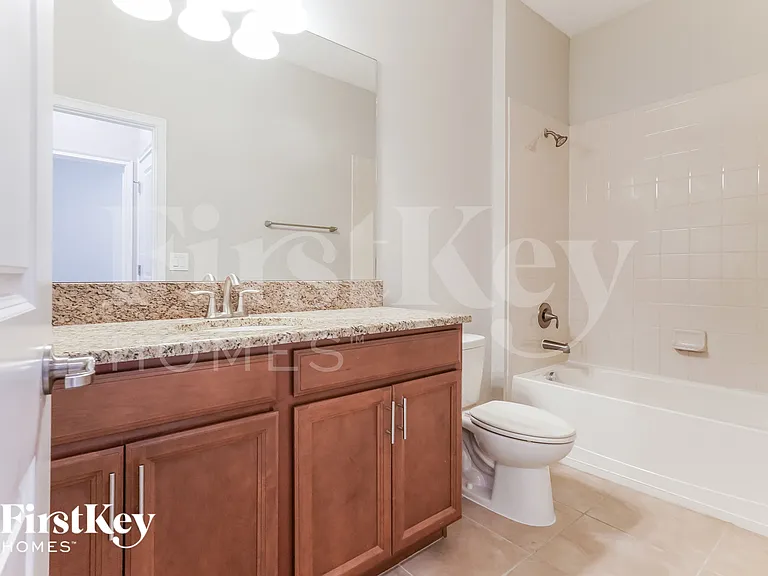 4664 Egg Harbor Dr — Photo 14