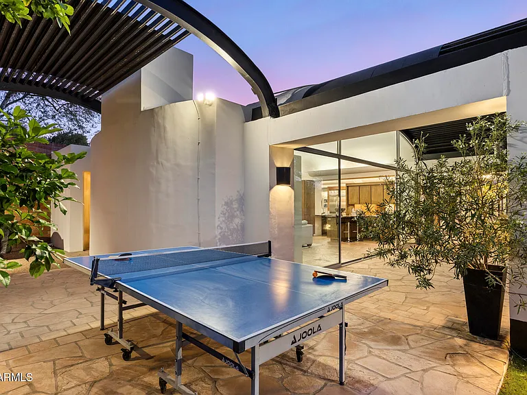 8556 E Sharon Dr — Photo 30