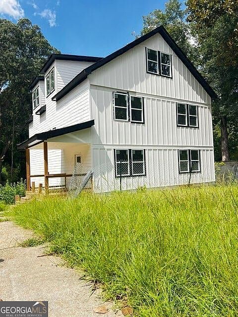 1st image of 155 Watson Cir SE