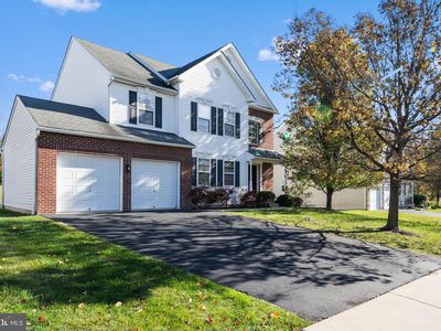 172 Oak Creek Dr, Royersford, PA, 19468
