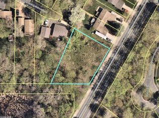 2875 Tuxedo Blvd, Mound, MN 55364