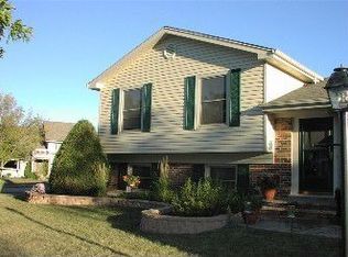 1101 Pheasant Ridge Dr, Lake Zurich, IL 60047