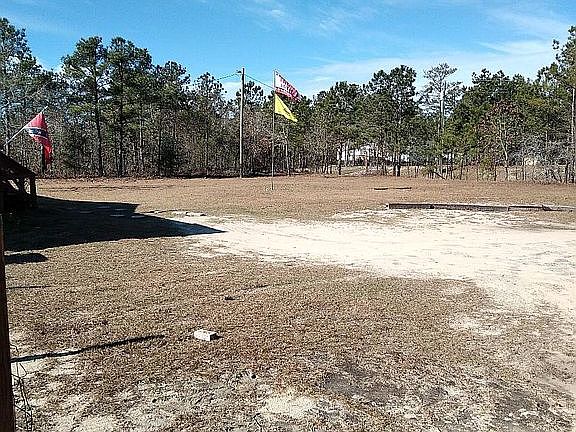 Parking/Front Yard