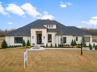 17681 Patriot Dr, Owasso, OK 74055