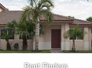501 NW 208th Cir, Pembroke Pines, FL 33029