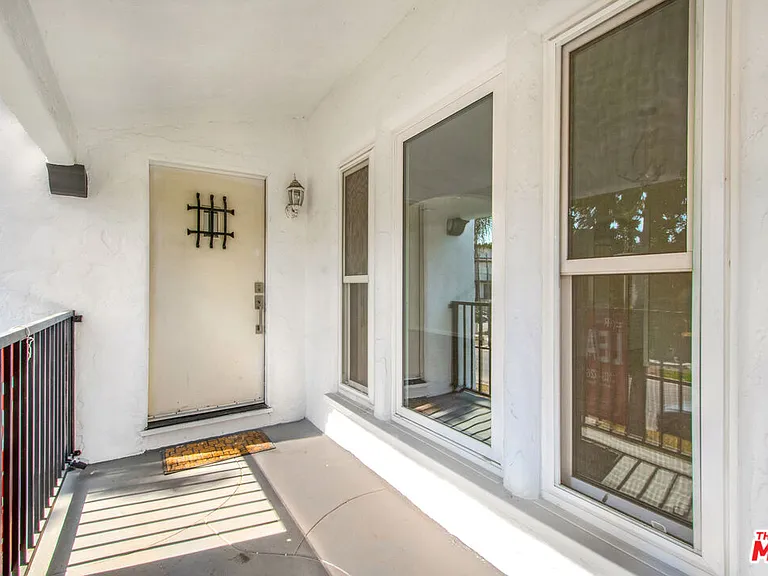 6089 Horner St — Photo 2