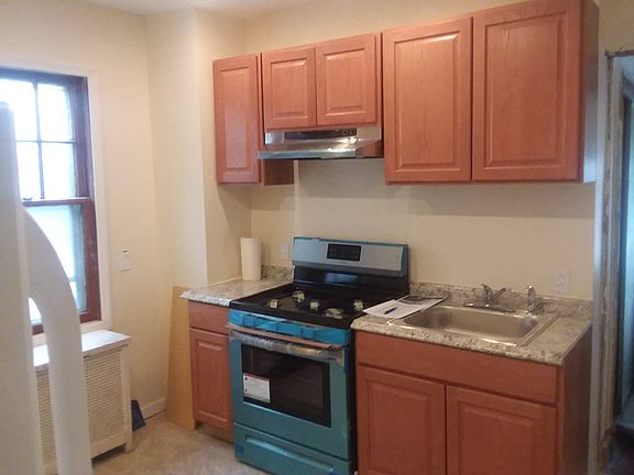 5th image of 100-21 197th Street Apt 1 Fl 1
