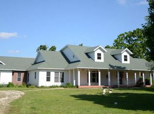 8828 N Elm Branch Ln, Fair grove, MO 65648