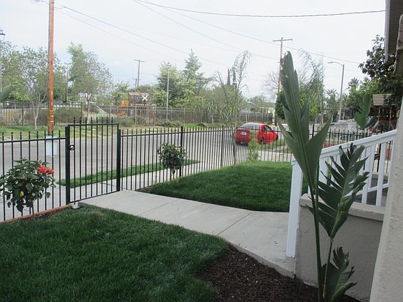2nd image of 11311 Monitor Ave