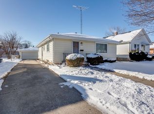 1807 28th St, Kenosha, WI 53140