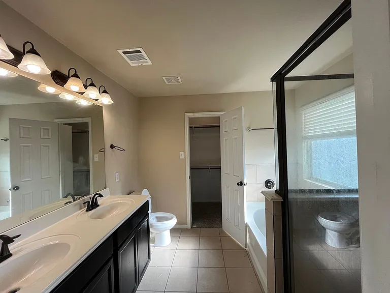 23023 Black Mountain Ash Ct — Photo 17