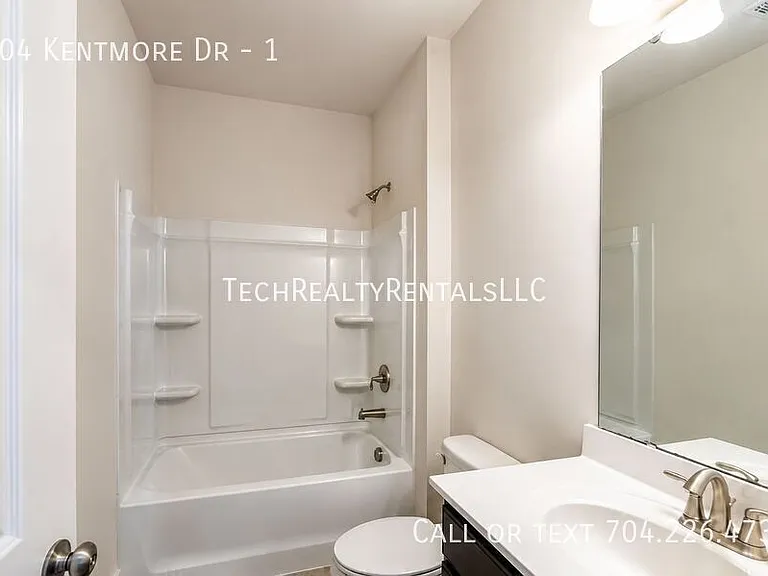 104 Kentmore Dr #1 — Photo 16