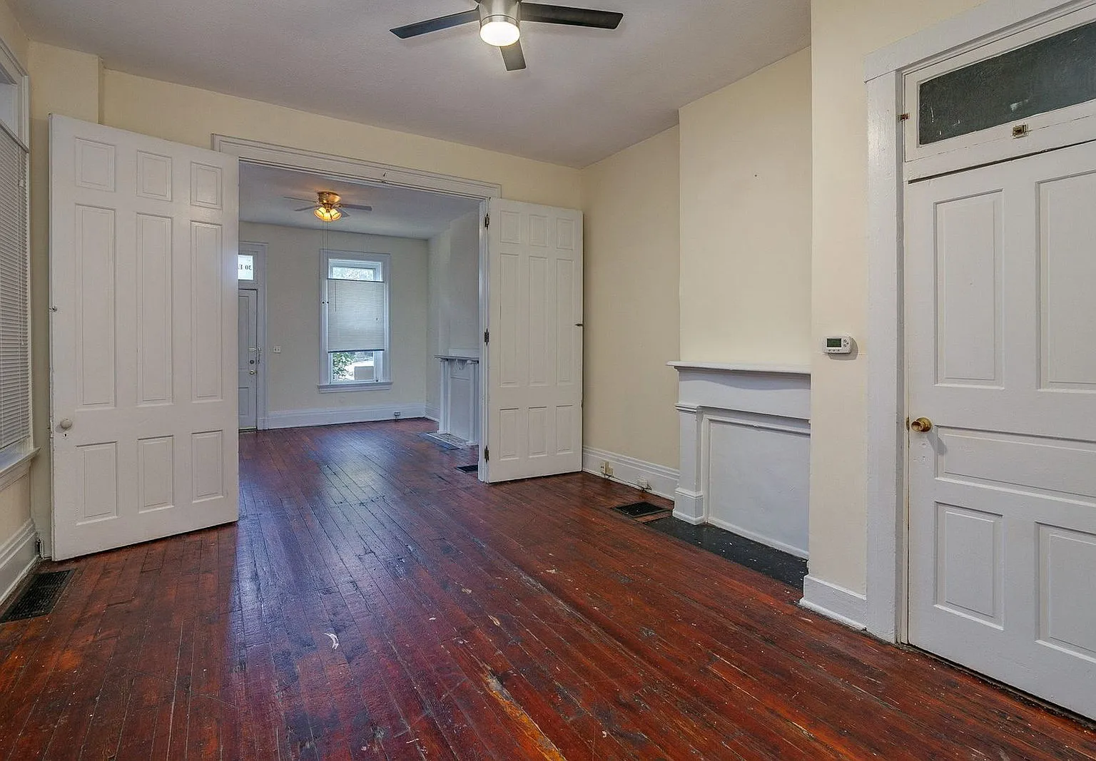 6 bed, 2.5 bath, $4,295 — Photo 4