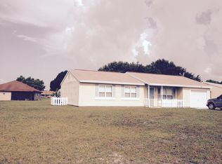 2090 SE Rainier Rd, Pt Saint Lucie, FL 34953