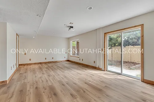 3053 N Sage Loop #B3 Photo 1