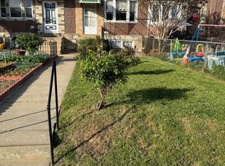 2147 Friendship St, Philadelphia, PA 19149