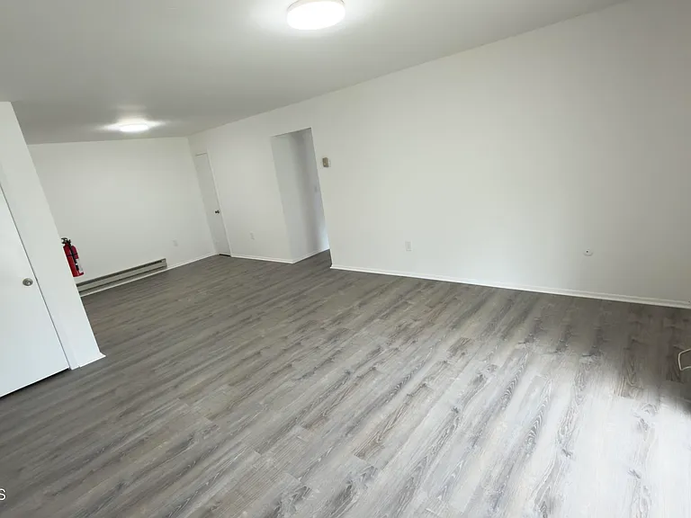 91 Arrowood Rd #D — Photo 13
