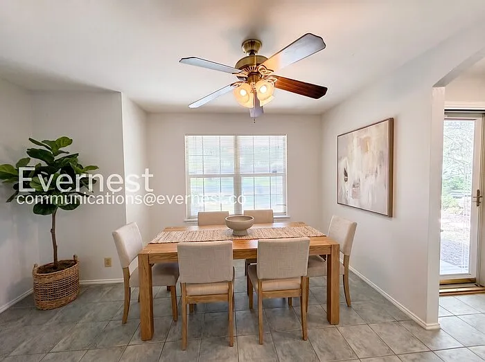 3 bed, 2.0 bath, 1513 sqft, $1,800 — Photo 3