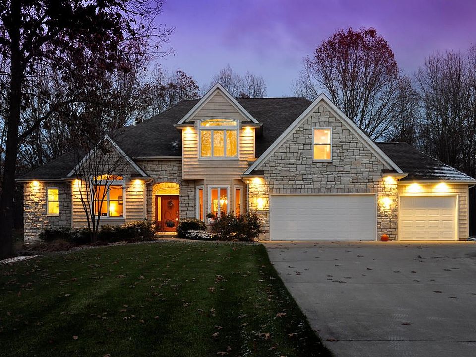 8550 Mountain Pine Lane-201