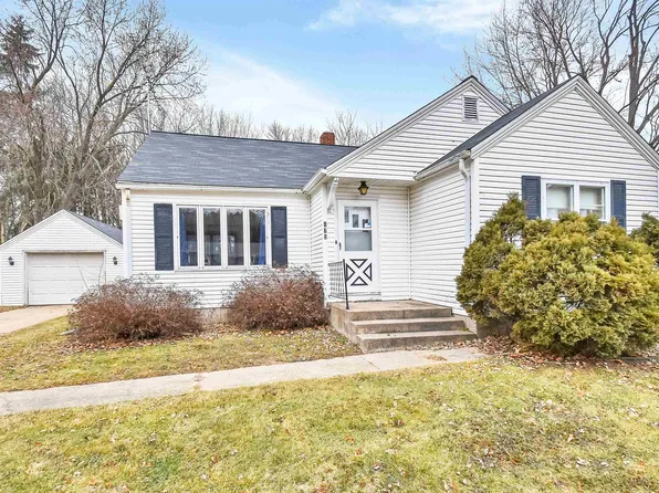 175 Walnut St, Clintonville, WI 54929