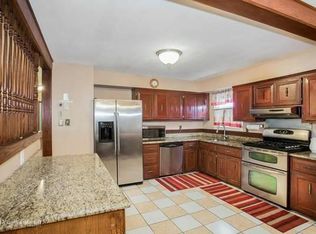 566 E Meadow Ave, East Meadow, NY 11554