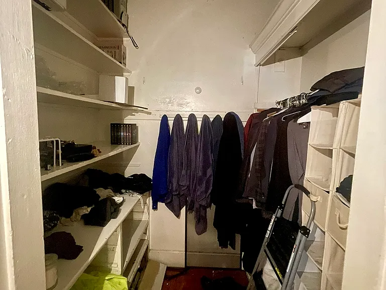 211 Beacon St #3F — Photo 6