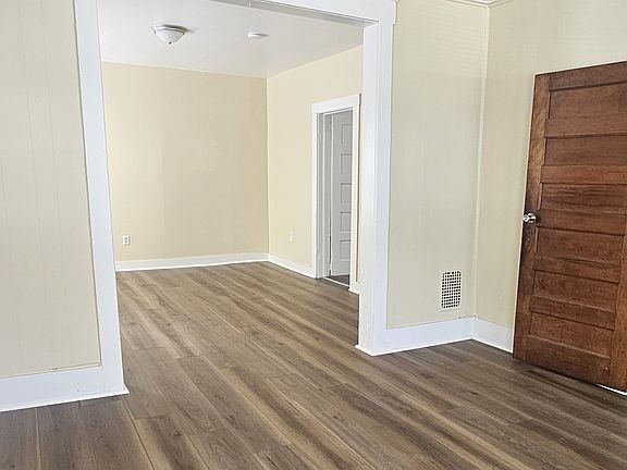 2nd image of 722 Winchester Ave #1A