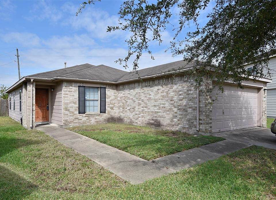 1st image of 15526 Lynford Crest Dr