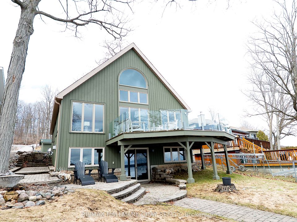 1st image of 431 Mundys Bay Rd