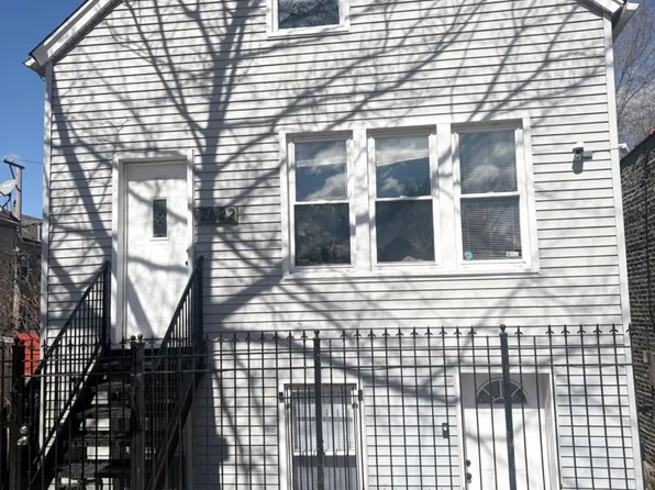 2622 W Luther St #G, Chicago, IL 60608