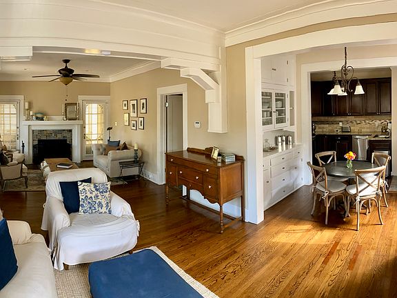 4th image of 330 W Gramercy Pl