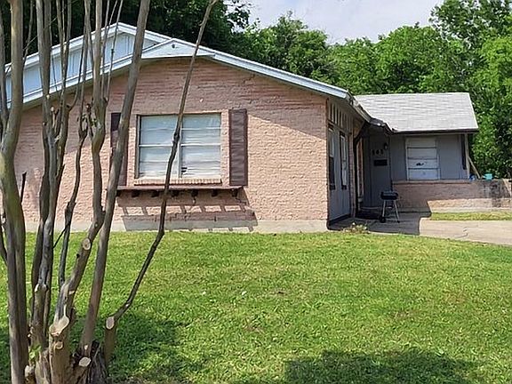 3rd image of 545 Southport Dr