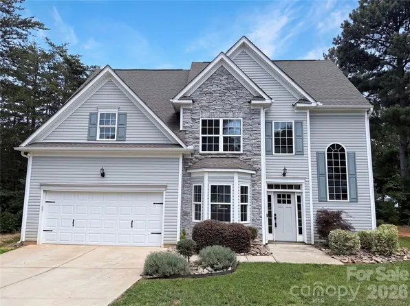 134 Windstone Dr, Troutman, NC 28166